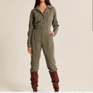 Abercrombie & Fitch Petite Utility Jumpsuit Military Green Cotton Long Sleeve